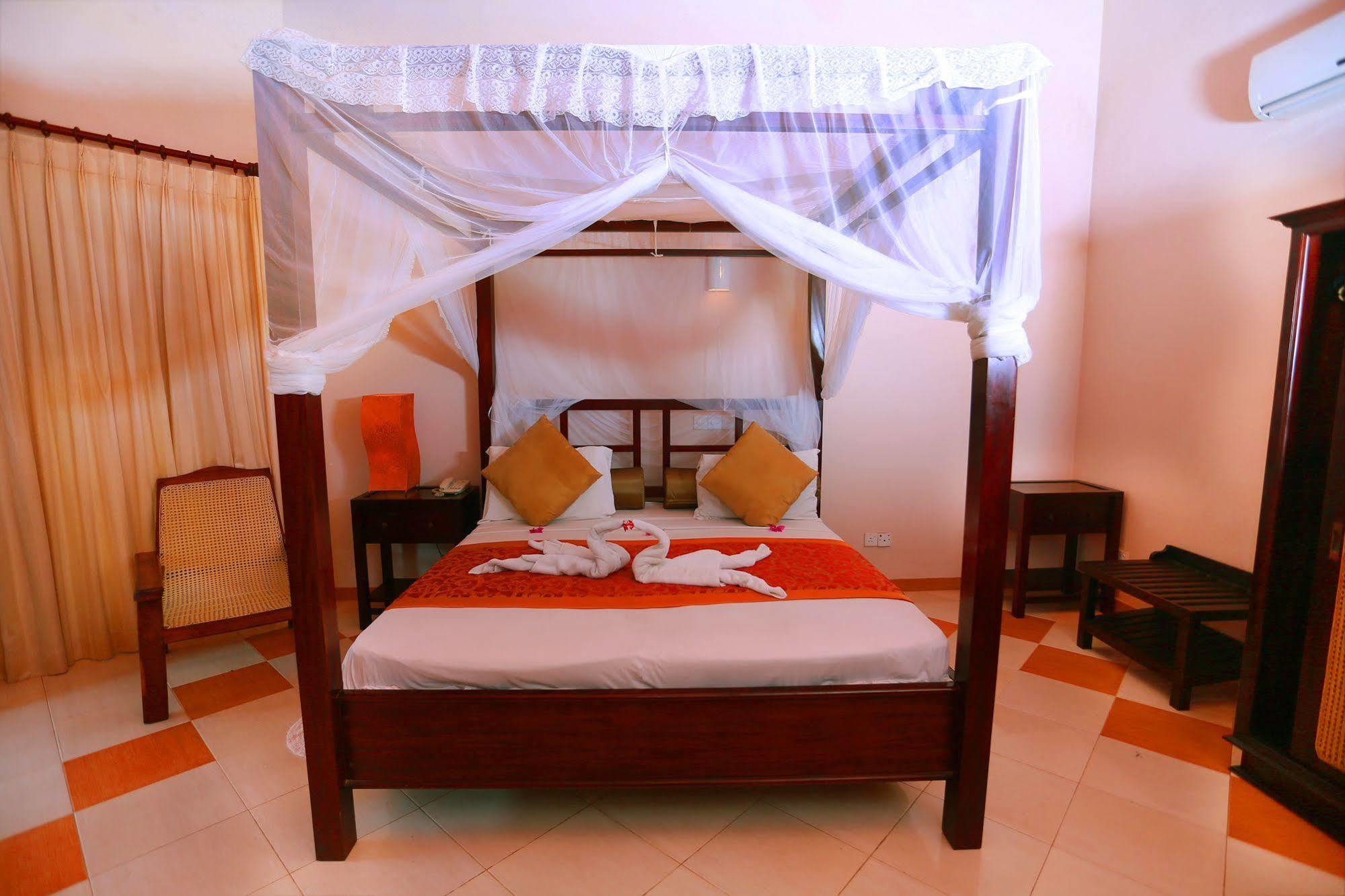 Hotel Bentota Village מראה חיצוני תמונה