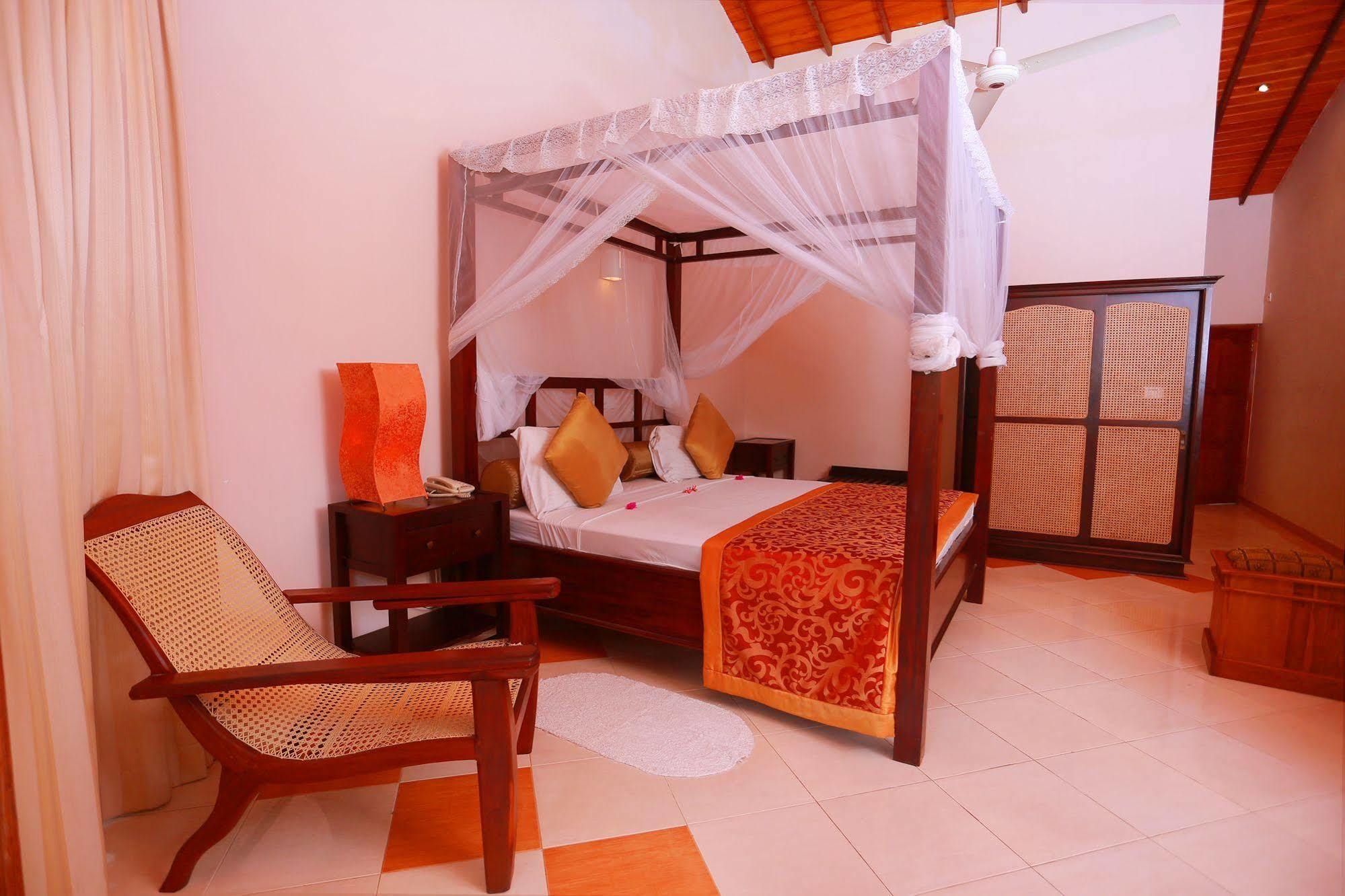 Hotel Bentota Village מראה חיצוני תמונה