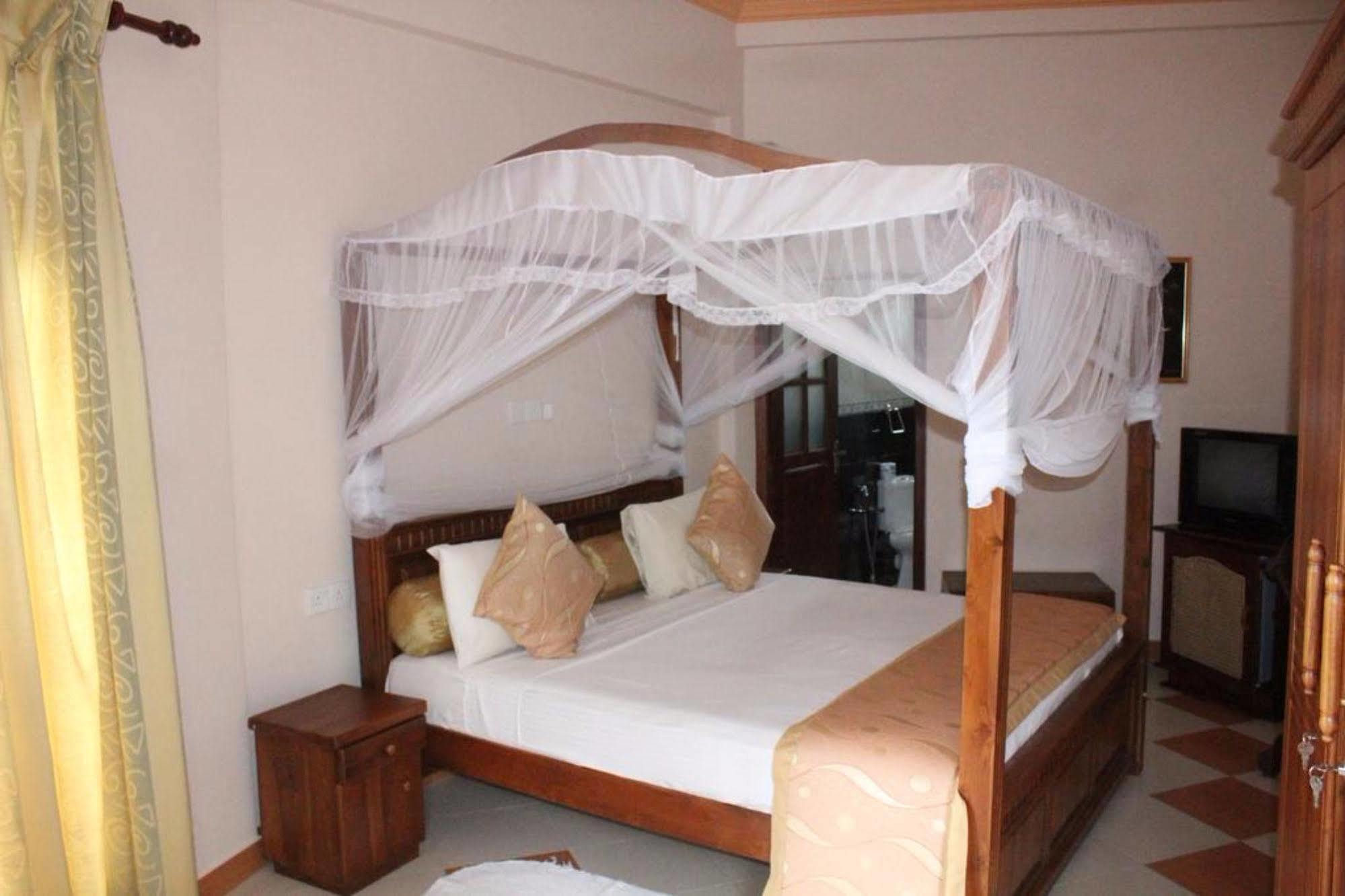 Hotel Bentota Village מראה חיצוני תמונה